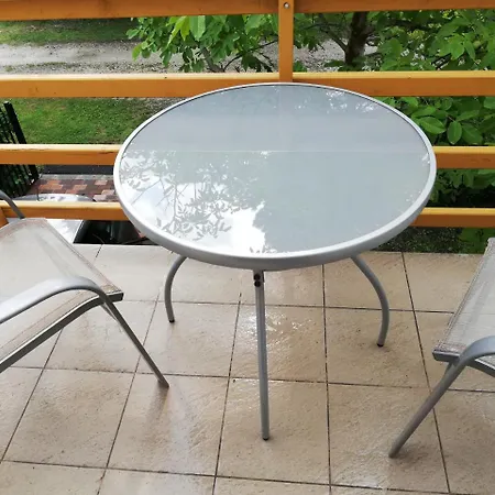 Fenyves 2 **** Apartament