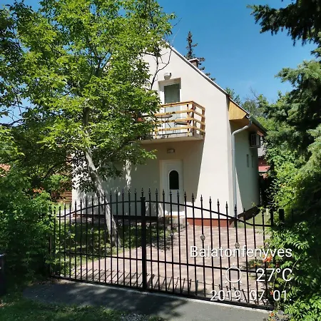 Apartmán Fenyves 2 **** Balatonfenyves