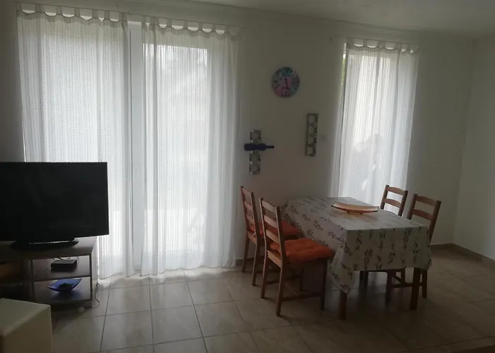 Fenyves 2 **** Apartamento Balatonfenyves